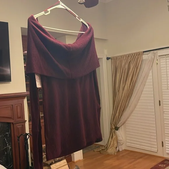 Free People Off Shoulder Sweater L - Picture 2 of 10